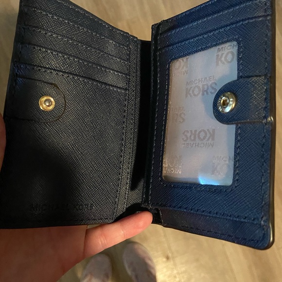 Mk wallet - Picture 3 of 4